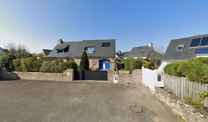 Germain Claude . Au féminin ( madame ), Magasin de Vêtements à Quiberon
