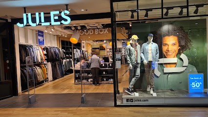 Jules Houssen, Magasin de Vêtements à Houssen