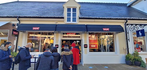 Levi's® Factory Outlet La Vallée Village, Magasin de Vêtements à Serris