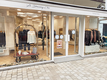 Le Dressing Chic Magasin De Vêtements à Mayenne