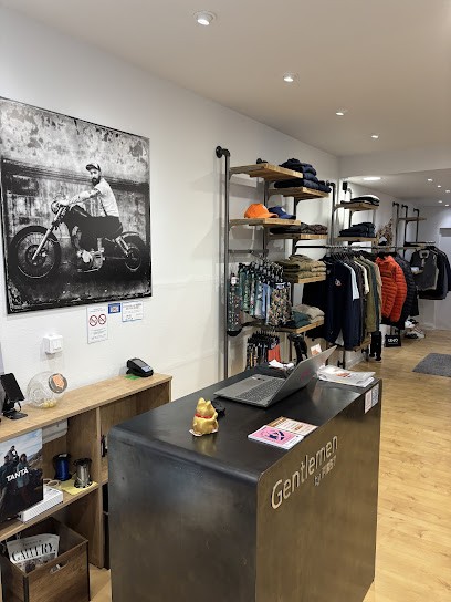Gentlemen By First, Magasin de Vêtements à Rodez