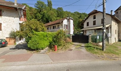 G & J, Magasin de Vêtements à Serrières-en-Chautagne