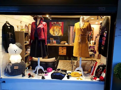 Trésors de filles, Magasin de Vêtements à Thonon-les-Bains