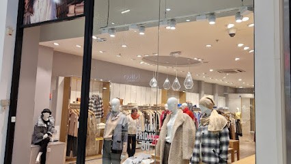 Un Jour Ailleurs Dax, Magasin de Vêtements à Saint-Paul-lès-Dax