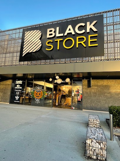 BLACKSTORE, Magasin de Vêtements à Saint-Berthevin