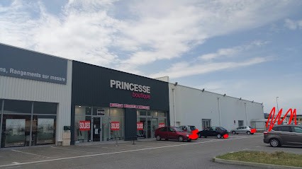 Princess Shop Saint Etienne De Saint Geoirs, Magasin de Vêtements à Saint-Étienne-de-Saint-Geoirs