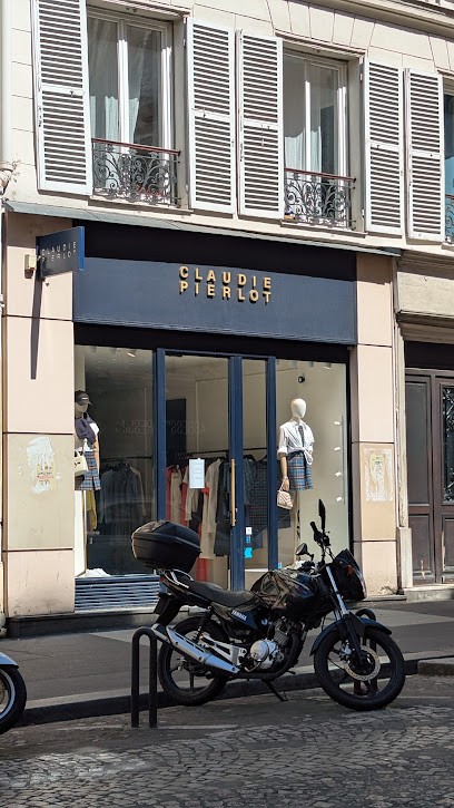 Claudie Pierlot - Abbesses, Magasin de Vêtements à Paris 18