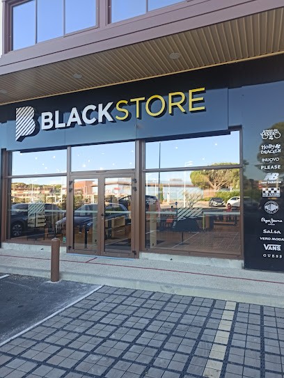 BLACKSTORE PUGET SUR ARGENS, Magasin de Vêtements à Puget-sur-Argens