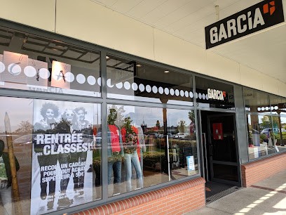 Garcia Jeans, Magasin de Vêtements à Pont-Sainte-Marie