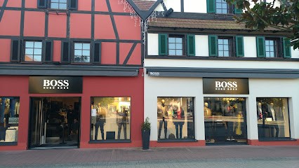 BOSS Outlet, Magasin de Vêtements à Roppenheim