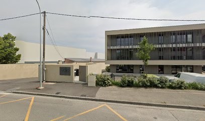 Vroom Vroom, Magasin de Vêtements à Venelles