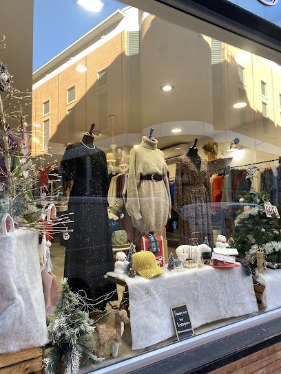 Mademoiselle Rose, Magasin de Vêtements à Toulouse