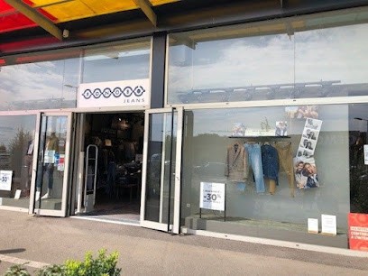 Bonobo, Magasin de Vêtements à Lécousse