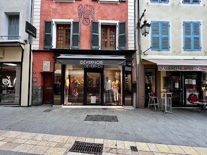 Devernois Gap, Magasin de Vêtements à Gap