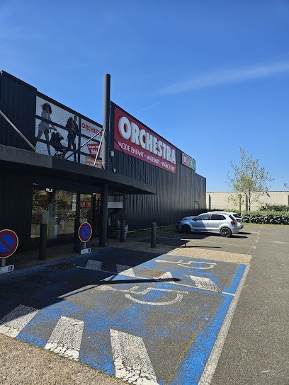 Orchestra Chartres - Luisant Barjouville, Magasin de Vêtements à Luisant