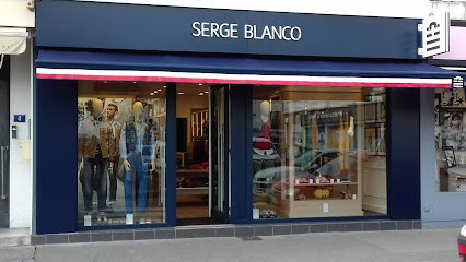 Serge Blanco, Magasin de Vêtements à Royan