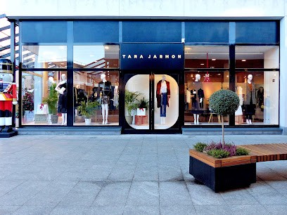 Magasin d'usine Tara Jarmon Roubaix, Magasin de Vêtements à Roubaix