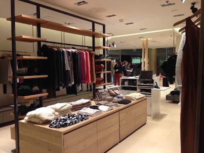 American Vintage, Magasin de Vêtements à Paris 15