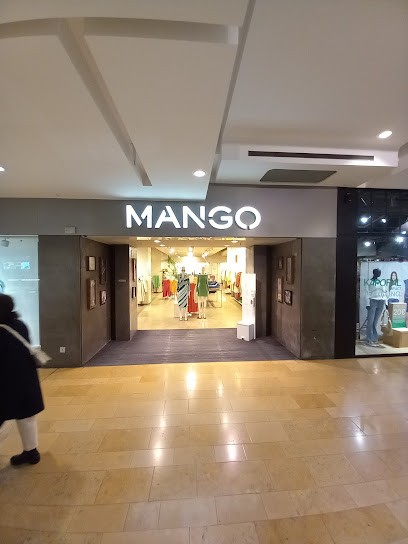 MANGO, Magasin de Vêtements à Strasbourg