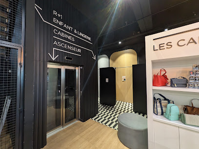 B239 Magasin De Vêtements à Trélissac