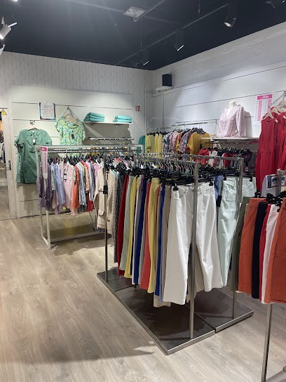 Antonelle, Magasin de Vêtements à Gonesse