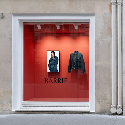 Barrie Pop-Up Boutique Magasin De Vêtements à Paris 01