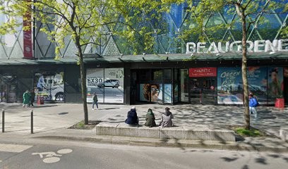 BOSS Shop, Magasin de Vêtements à Paris 15