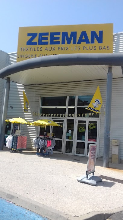 Zeeman Sérignan Route De Valras, Magasin de Vêtements à Sérignan