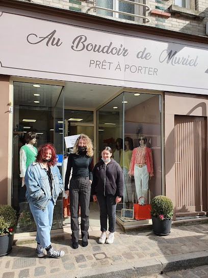 Au Boudoir De Muriel, Magasin de Vêtements à Nemours