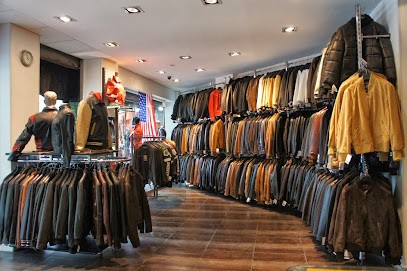 TASSA LEATHER VENTIUNO PARIS, Magasin de Vêtements à Paris 18
