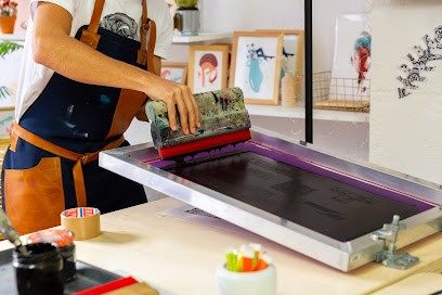 L'Atelier Du Sérigraphe, Magasin de Vêtements à Pechbonnieu