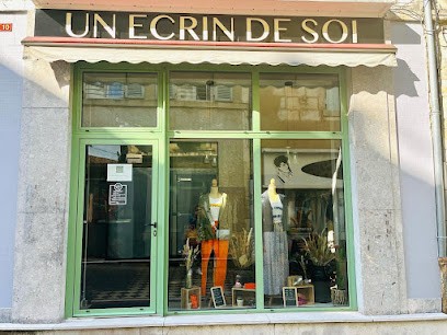 Un Ecrin De Soi, Magasin de Vêtements à Thiviers