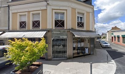 Vitamine, Magasin de Vêtements à Évron