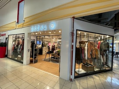 Bréal, Magasin de Vêtements au Cendre