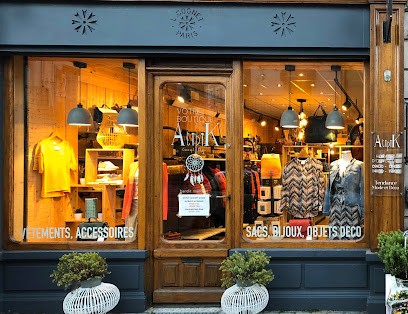 AtipiK Concept Store (LPB,VILA,ICHI,HAPPY/PAUL MARIUS,PIECES/AMADEUS,DLP), Magasin de Vêtements à Tarare