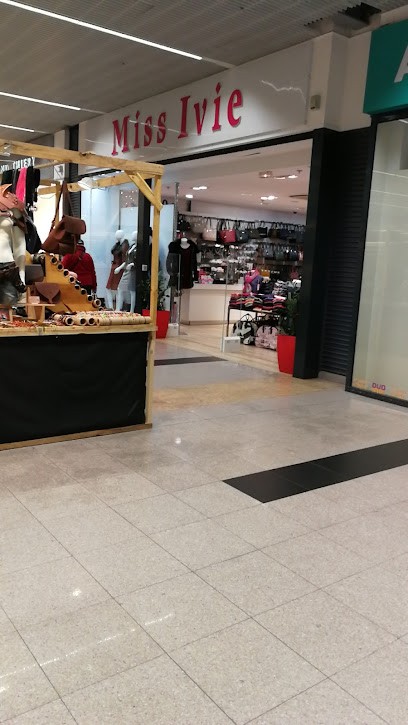 Miss Ivie, Magasin de Vêtements à Limoges