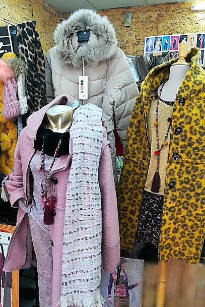 Lpfree Distribution Vêtements Femmes, Magasin de Vêtements à Vitrolles