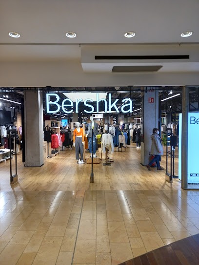 Bershka, Magasin de Vêtements à Strasbourg