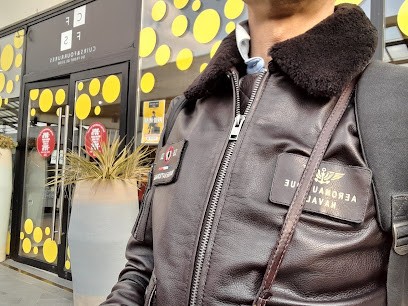 CUIRS ET FOURRURES DU FRONT DE SEINE, Magasin de Vêtements aux Clayes-sous-Bois