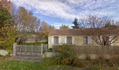 Poum Tchak Clothes, Magasin de Vêtements à Robion