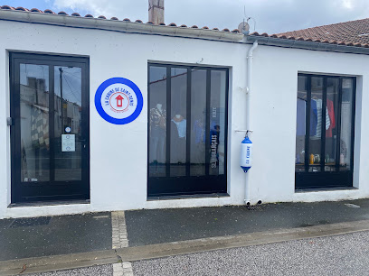 La Cabine De Saint-Denis Magasin De Vêtements à Saint-Denis-d'Oléron