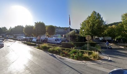 Dousseaux Schorsch Renee, Magasin de Vêtements à Terrasson-Lavilledieu