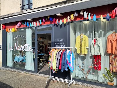 La Navette, Magasin de Vêtements à Saint-Germain-des-Fossés