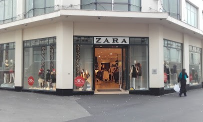 Zara, Magasin de Vêtements au Mans