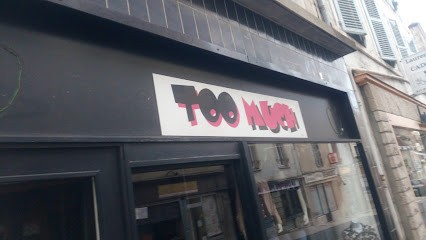 Too Much, Magasin de Vêtements à Gannat