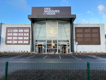 Des Marques & Vous, Magasin de Vêtements à Terville