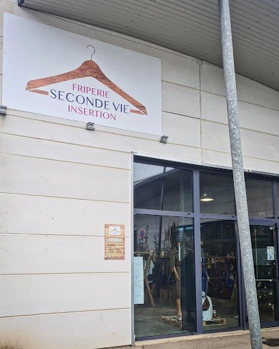 Seconde Vie, Magasin de Vêtements à Saint-Martin-de-Crau