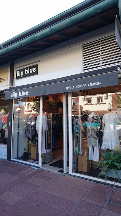 Lily Blue, Magasin de Vêtements à Angresse