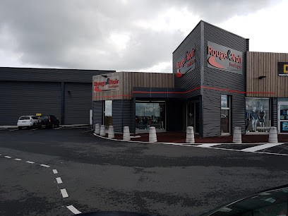 Rouge et Noir Boutique, Magasin de Vêtements à Lys-Haut-Layon