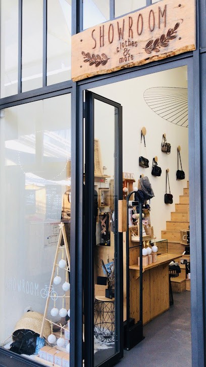 Boutique Showroom, Magasin de Vêtements à La Grande-Motte